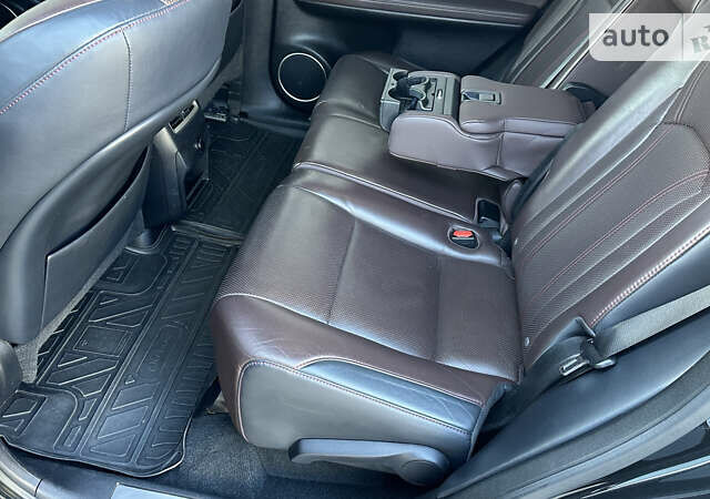 Черный Лексус РХ, объемом двигателя 3.46 л и пробегом 209 тыс. км за 36000 $, фото 22 на Automoto.ua