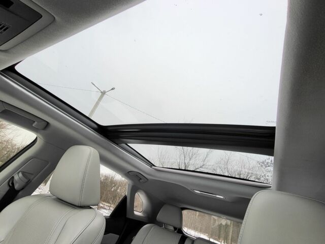 Черный Лексус РХ, объемом двигателя 3 л и пробегом 140 тыс. км за 39800 $, фото 2 на Automoto.ua