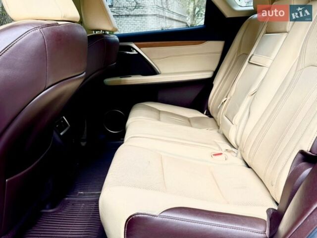 Черный Лексус РХ, объемом двигателя 3.46 л и пробегом 131 тыс. км за 31500 $, фото 14 на Automoto.ua