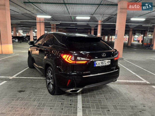 Чорний Лексус РХ, об'ємом двигуна 2 л та пробігом 110 тис. км за 33000 $, фото 4 на Automoto.ua