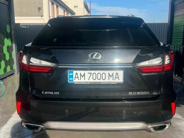 Чорний Лексус РХ, об'ємом двигуна 2 л та пробігом 136 тис. км за 30900 $, фото 5 на Automoto.ua
