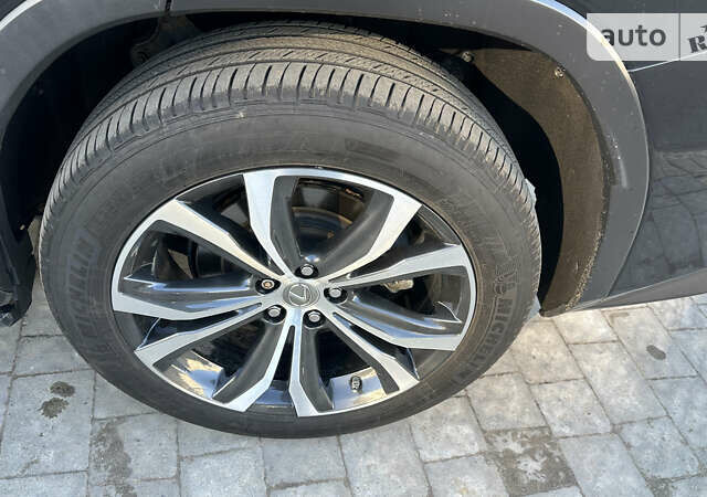 Черный Лексус РХ, объемом двигателя 3.46 л и пробегом 209 тыс. км за 36000 $, фото 17 на Automoto.ua