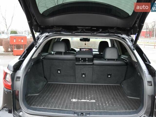 Черный Лексус РХ, объемом двигателя 3.46 л и пробегом 126 тыс. км за 29000 $, фото 36 на Automoto.ua