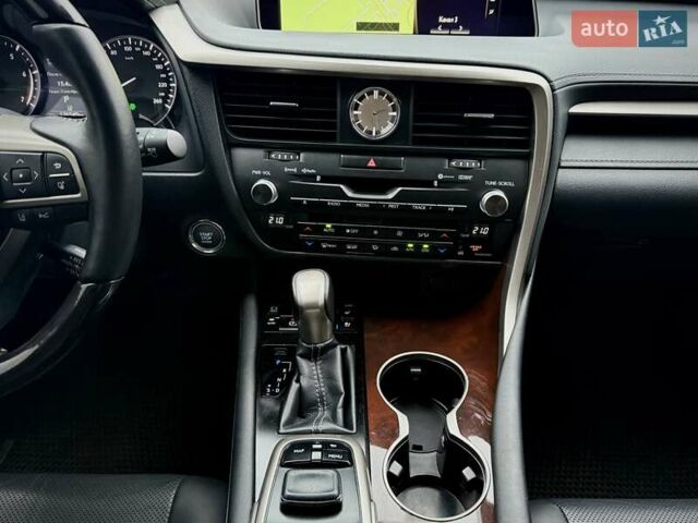 Черный Лексус РХ, объемом двигателя 3.46 л и пробегом 126 тыс. км за 28500 $, фото 47 на Automoto.ua