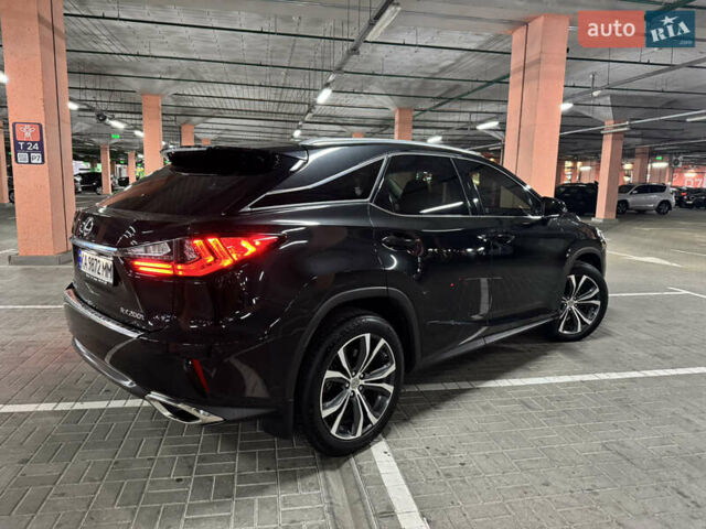 Чорний Лексус РХ, об'ємом двигуна 2 л та пробігом 111 тис. км за 31700 $, фото 7 на Automoto.ua
