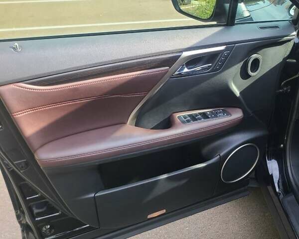 Черный Лексус РХ, объемом двигателя 3.46 л и пробегом 122 тыс. км за 35000 $, фото 3 на Automoto.ua