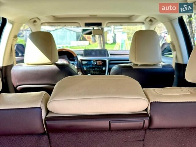 Черный Лексус РХ, объемом двигателя 3.46 л и пробегом 131 тыс. км за 31500 $, фото 11 на Automoto.ua