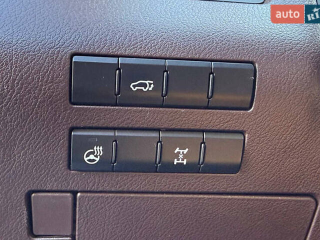 Чорний Лексус РХ, об'ємом двигуна 2 л та пробігом 92 тис. км за 31000 $, фото 23 на Automoto.ua