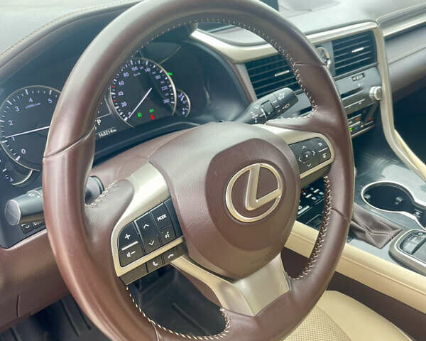 Черный Лексус РХ, объемом двигателя 2 л и пробегом 189 тыс. км за 28900 $, фото 4 на Automoto.ua