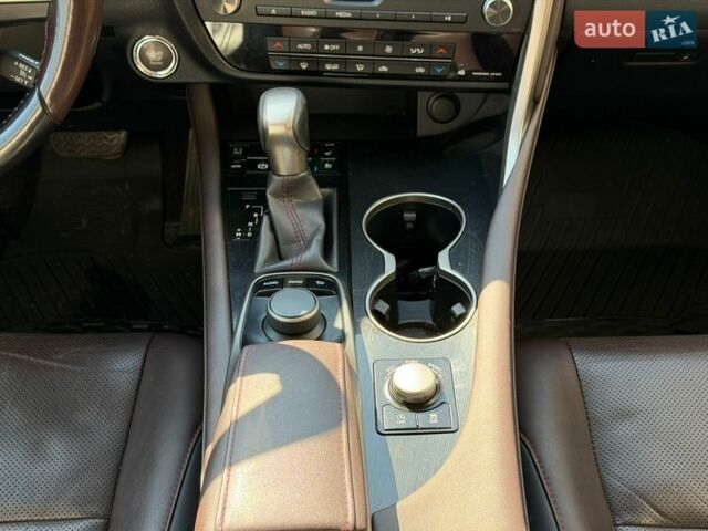 Черный Лексус РХ, объемом двигателя 2 л и пробегом 132 тыс. км за 32500 $, фото 26 на Automoto.ua