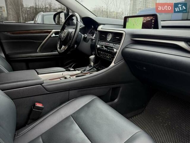 Черный Лексус РХ, объемом двигателя 3.46 л и пробегом 126 тыс. км за 29000 $, фото 27 на Automoto.ua