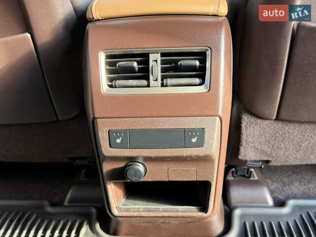 Чорний Лексус РХ, об'ємом двигуна 2 л та пробігом 89 тис. км за 33500 $, фото 53 на Automoto.ua