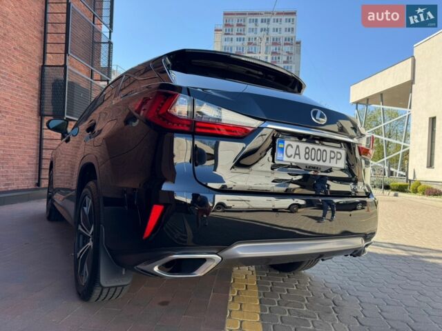 Черный Лексус РХ, объемом двигателя 3.46 л и пробегом 212 тыс. км за 28000 $, фото 16 на Automoto.ua