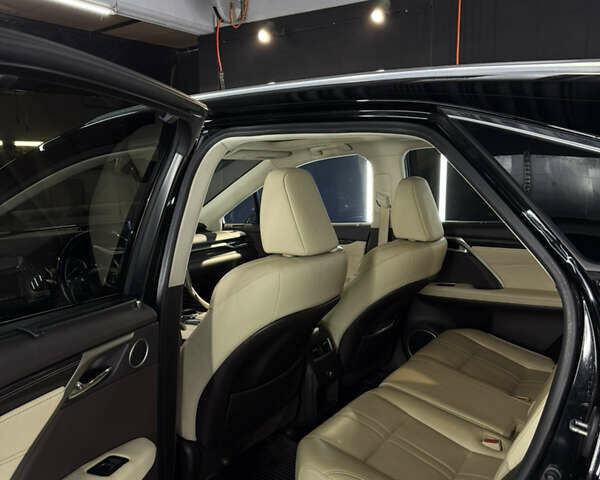 Черный Лексус РХ, объемом двигателя 3.5 л и пробегом 130 тыс. км за 30900 $, фото 23 на Automoto.ua