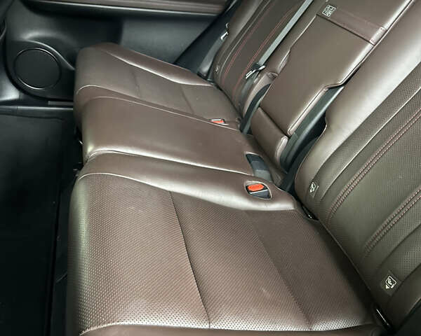 Черный Лексус РХ, объемом двигателя 2 л и пробегом 87 тыс. км за 35300 $, фото 52 на Automoto.ua