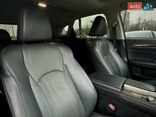 Черный Лексус РХ, объемом двигателя 3.46 л и пробегом 126 тыс. км за 28500 $, фото 29 на Automoto.ua