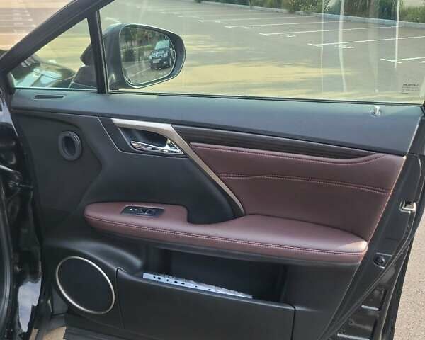 Черный Лексус РХ, объемом двигателя 3.46 л и пробегом 122 тыс. км за 35000 $, фото 6 на Automoto.ua