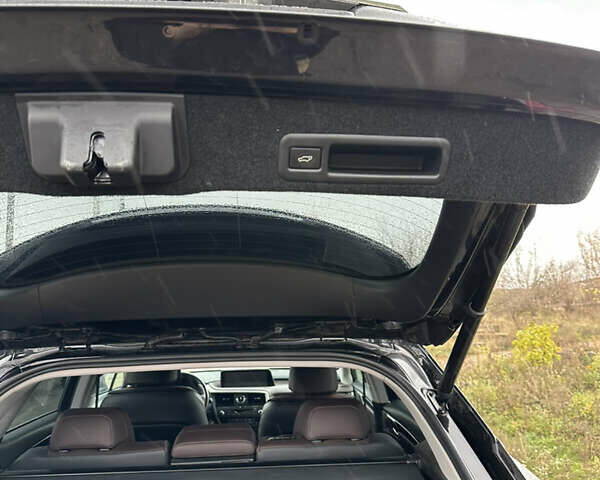 Чорний Лексус РХ, об'ємом двигуна 2 л та пробігом 87 тис. км за 34900 $, фото 57 на Automoto.ua