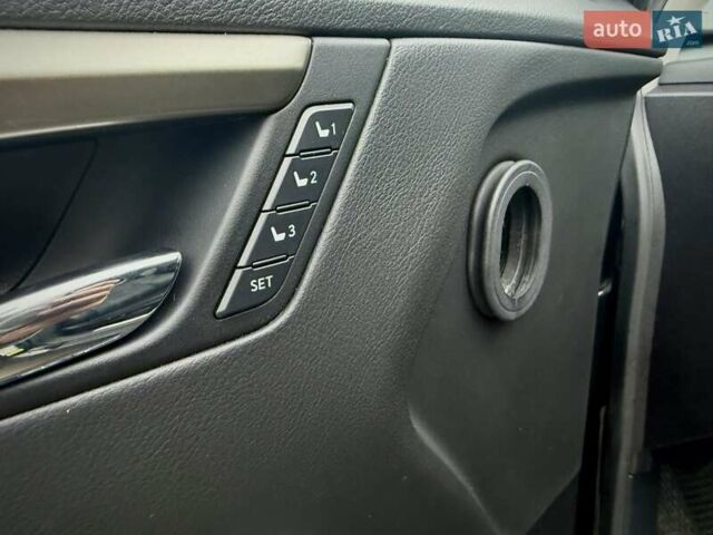 Черный Лексус РХ, объемом двигателя 3.46 л и пробегом 126 тыс. км за 28500 $, фото 35 на Automoto.ua