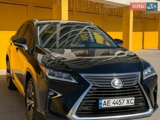 Черный Лексус РХ, объемом двигателя 2 л и пробегом 132 тыс. км за 32500 $, фото 2 на Automoto.ua