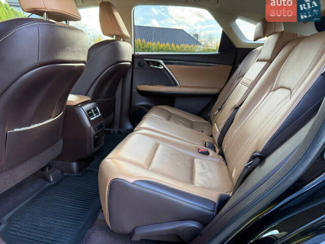Чорний Лексус РХ, об'ємом двигуна 2 л та пробігом 92 тис. км за 31000 $, фото 27 на Automoto.ua