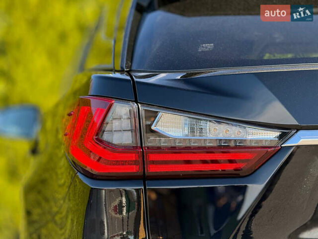 Чорний Лексус РХ, об'ємом двигуна 2 л та пробігом 90 тис. км за 31900 $, фото 27 на Automoto.ua