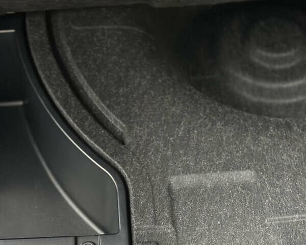 Чорний Лексус РХ, об'ємом двигуна 2 л та пробігом 87 тис. км за 34900 $, фото 24 на Automoto.ua