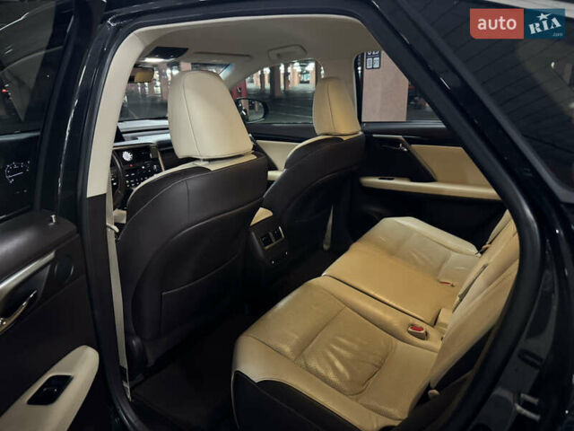 Чорний Лексус РХ, об'ємом двигуна 2 л та пробігом 111 тис. км за 31700 $, фото 12 на Automoto.ua