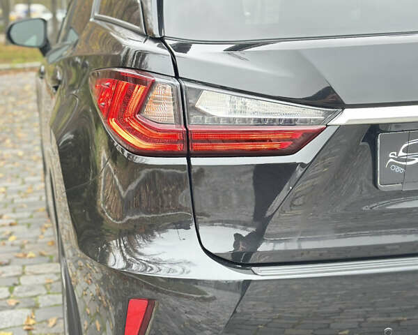 Чорний Лексус РХ, об'ємом двигуна 3.46 л та пробігом 176 тис. км за 26900 $, фото 13 на Automoto.ua