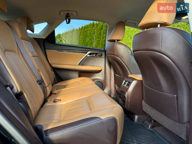 Чорний Лексус РХ, об'ємом двигуна 2 л та пробігом 90 тис. км за 31900 $, фото 52 на Automoto.ua