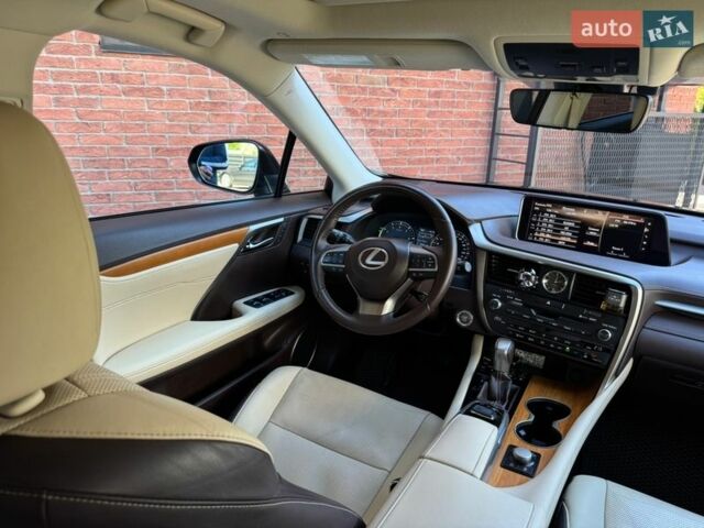 Черный Лексус РХ, объемом двигателя 3.46 л и пробегом 212 тыс. км за 30000 $, фото 57 на Automoto.ua