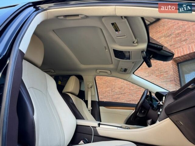 Черный Лексус РХ, объемом двигателя 3.46 л и пробегом 212 тыс. км за 30000 $, фото 72 на Automoto.ua