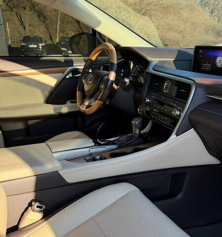 Черный Лексус РХ, объемом двигателя 3.46 л и пробегом 155 тыс. км за 29000 $, фото 7 на Automoto.ua