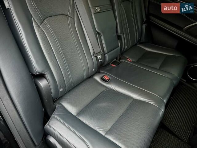 Черный Лексус РХ, объемом двигателя 3.46 л и пробегом 126 тыс. км за 28500 $, фото 39 на Automoto.ua