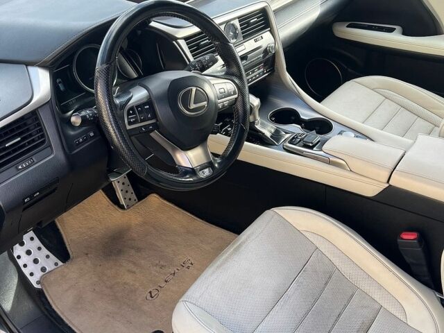 Чорний Лексус РХ, об'ємом двигуна 2 л та пробігом 200 тис. км за 24200 $, фото 5 на Automoto.ua