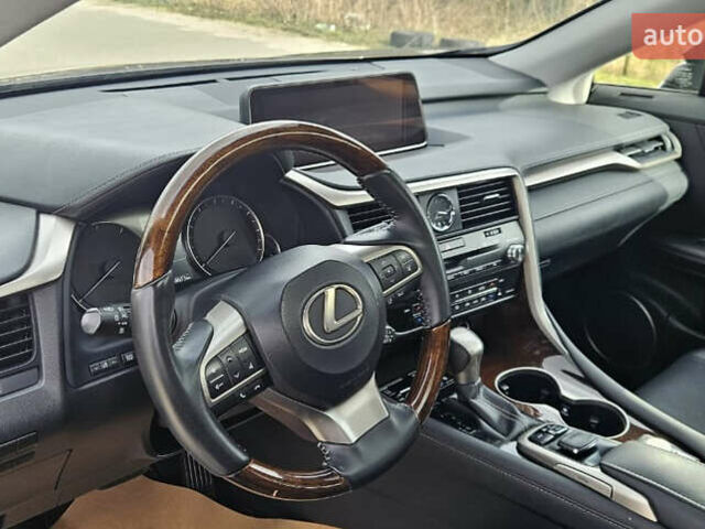 Черный Лексус РХ, объемом двигателя 3.5 л и пробегом 159 тыс. км за 26900 $, фото 4 на Automoto.ua