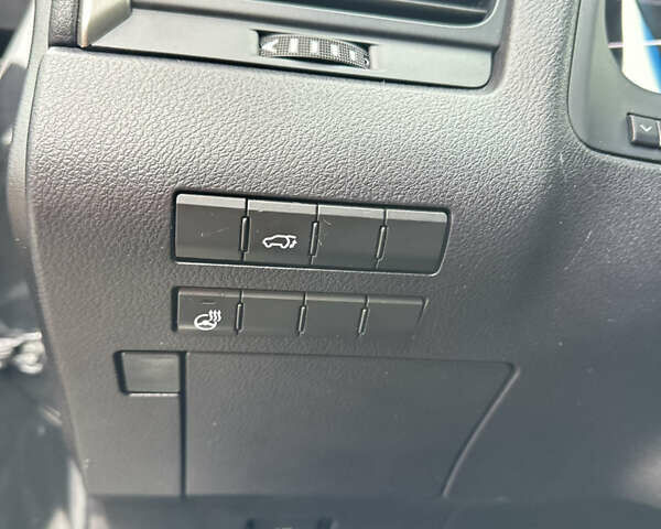 Чорний Лексус РХ, об'ємом двигуна 3.46 л та пробігом 176 тис. км за 26900 $, фото 20 на Automoto.ua