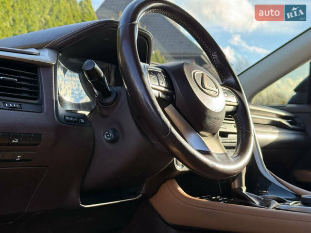 Чорний Лексус РХ, об'ємом двигуна 2 л та пробігом 90 тис. км за 31900 $, фото 74 на Automoto.ua