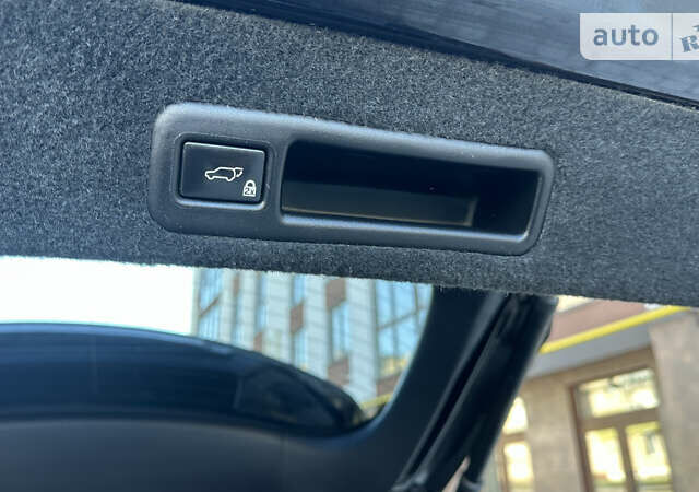 Черный Лексус РХ, объемом двигателя 3.46 л и пробегом 209 тыс. км за 36000 $, фото 36 на Automoto.ua