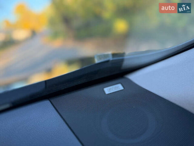 Черный Лексус РХ, объемом двигателя 3.5 л и пробегом 164 тыс. км за 32200 $, фото 20 на Automoto.ua