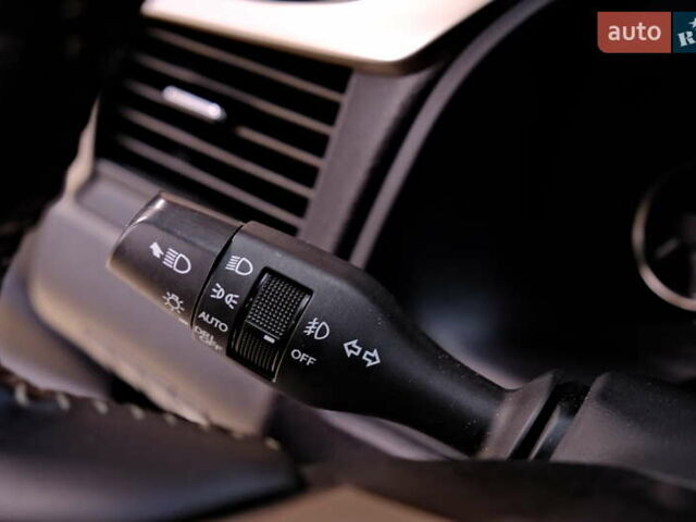 Чорний Лексус РХ, об'ємом двигуна 3.5 л та пробігом 127 тис. км за 26900 $, фото 25 на Automoto.ua