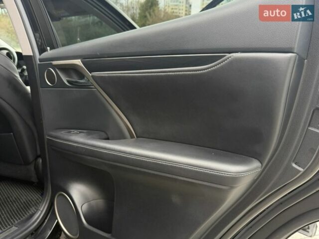 Черный Лексус РХ, объемом двигателя 3.46 л и пробегом 75 тыс. км за 44900 $, фото 32 на Automoto.ua
