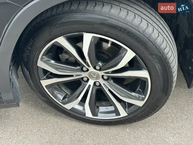 Черный Лексус РХ, объемом двигателя 2 л и пробегом 157 тыс. км за 29400 $, фото 9 на Automoto.ua