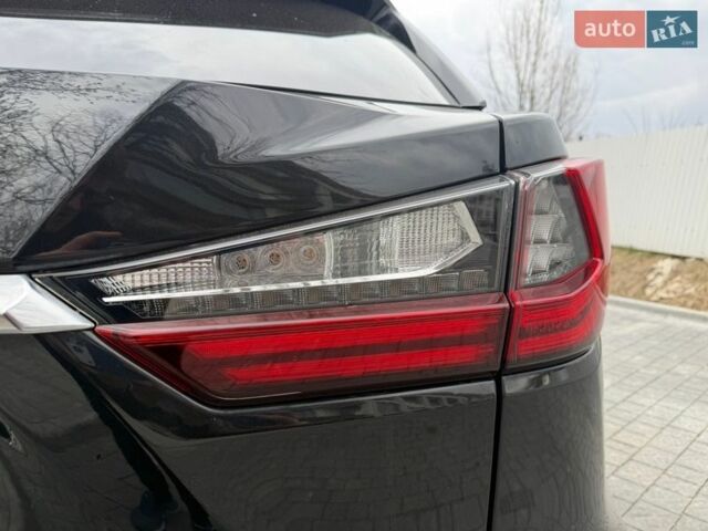 Черный Лексус РХ, объемом двигателя 3.46 л и пробегом 75 тыс. км за 44900 $, фото 39 на Automoto.ua