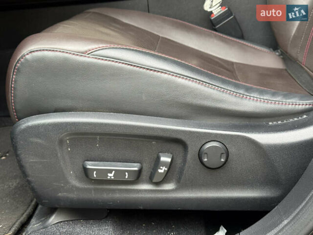 Черный Лексус РХ, объемом двигателя 2 л и пробегом 63 тыс. км за 34999 $, фото 21 на Automoto.ua