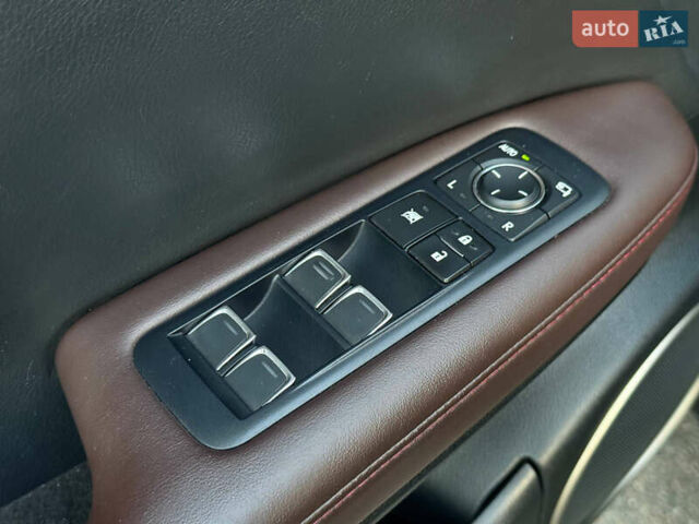 Чорний Лексус РХ, об'ємом двигуна 2 л та пробігом 162 тис. км за 26800 $, фото 23 на Automoto.ua