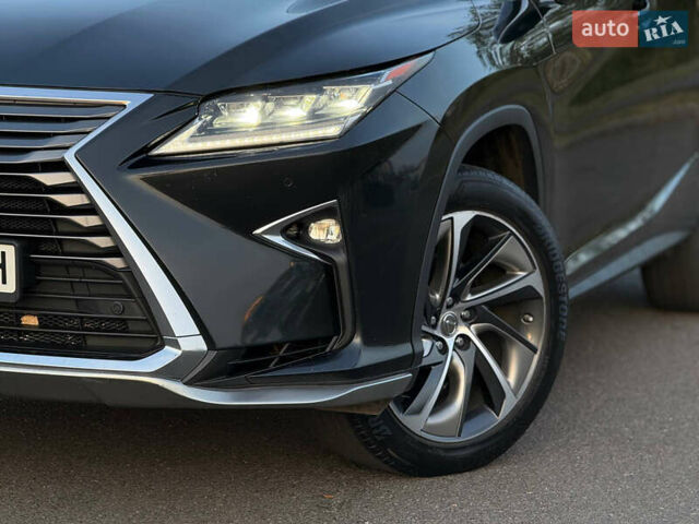 Черный Лексус РХ, объемом двигателя 2 л и пробегом 160 тыс. км за 27000 $, фото 3 на Automoto.ua