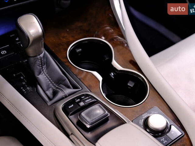 Чорний Лексус РХ, об'ємом двигуна 3.5 л та пробігом 127 тис. км за 26900 $, фото 15 на Automoto.ua