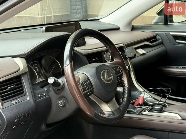 Черный Лексус РХ, объемом двигателя 2 л и пробегом 63 тыс. км за 34999 $, фото 20 на Automoto.ua