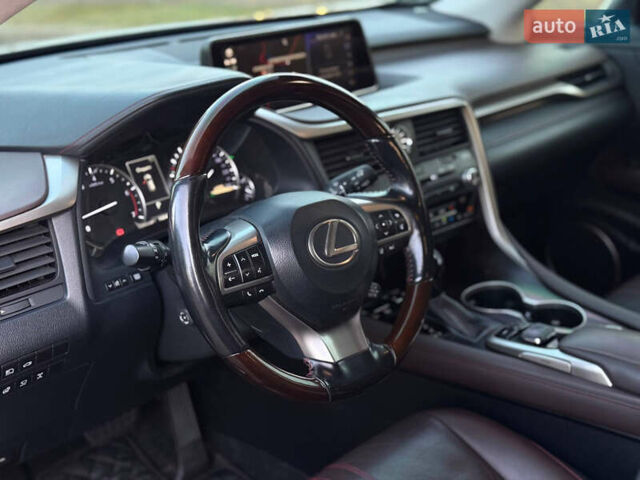 Черный Лексус РХ, объемом двигателя 2 л и пробегом 160 тыс. км за 27000 $, фото 41 на Automoto.ua